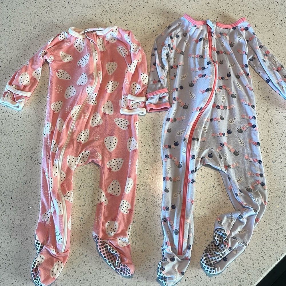 Set of 2, girls Bestaroo footies, size 9-12 months